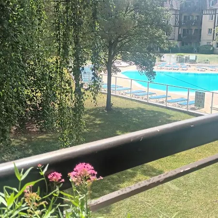 Zipporah Apartament Deauville