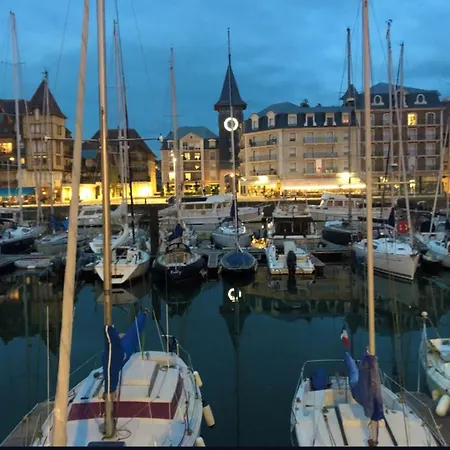 Zipporah Lejlighed Deauville