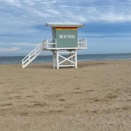 Apartament Zipporah *